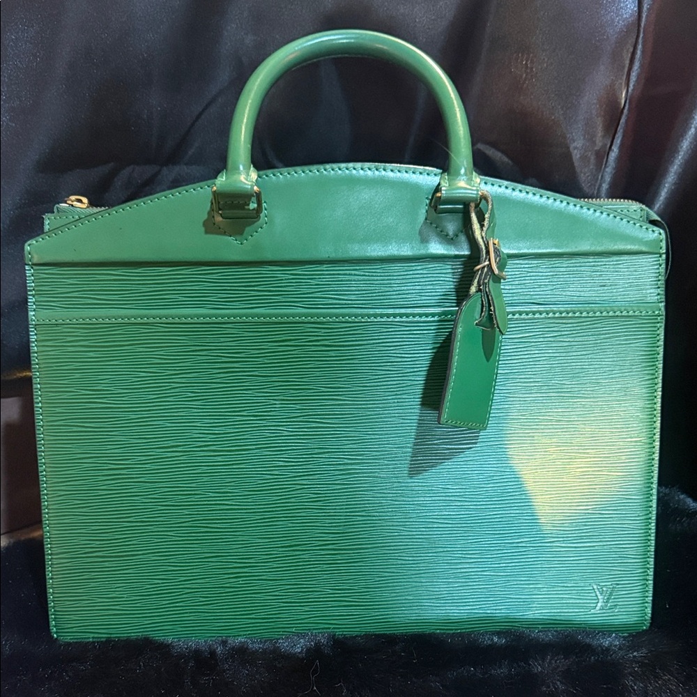 Authentic Green Epi Riviera Bag - Picture 1 of 2